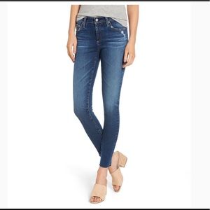 AG THE LEGGING RAW HEM ANKLE SKINNY JEANS 24R /00